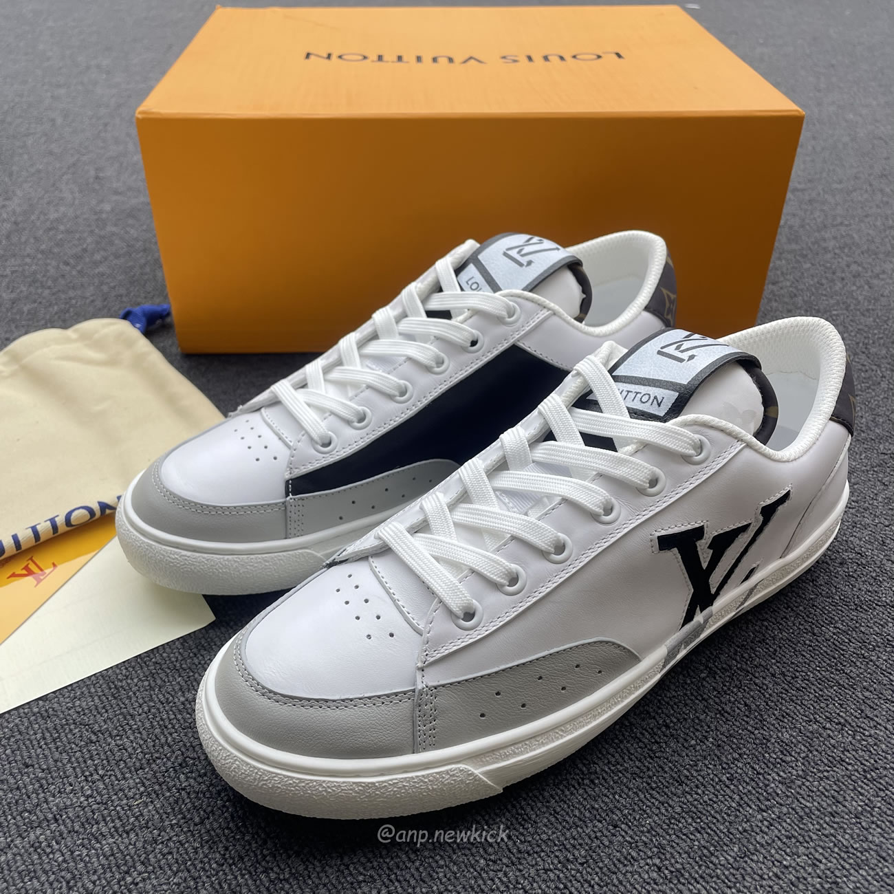 Louis Vuitton Charlie Trainers White Cacoa Brown Black 1a9jn8 (4) - www.kitistry.com Louis Vuitton Charlie Trainers White Cacoa Brown Black 1a9jn8 (4) - www.kitistry.com