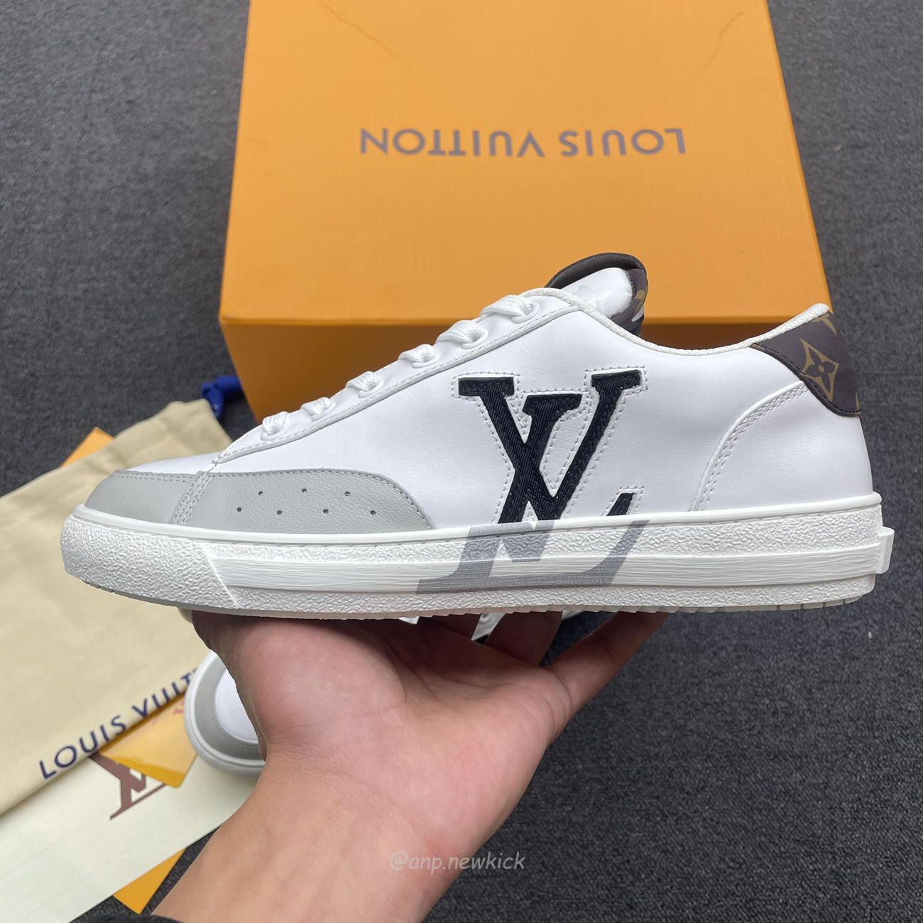 Louis Vuitton Charlie Trainers White Cacoa Brown Black 1a9jn8 (9) - www.kitistry.com Louis Vuitton Charlie Trainers White Cacoa Brown Black 1a9jn8 (9) - www.kitistry.com
