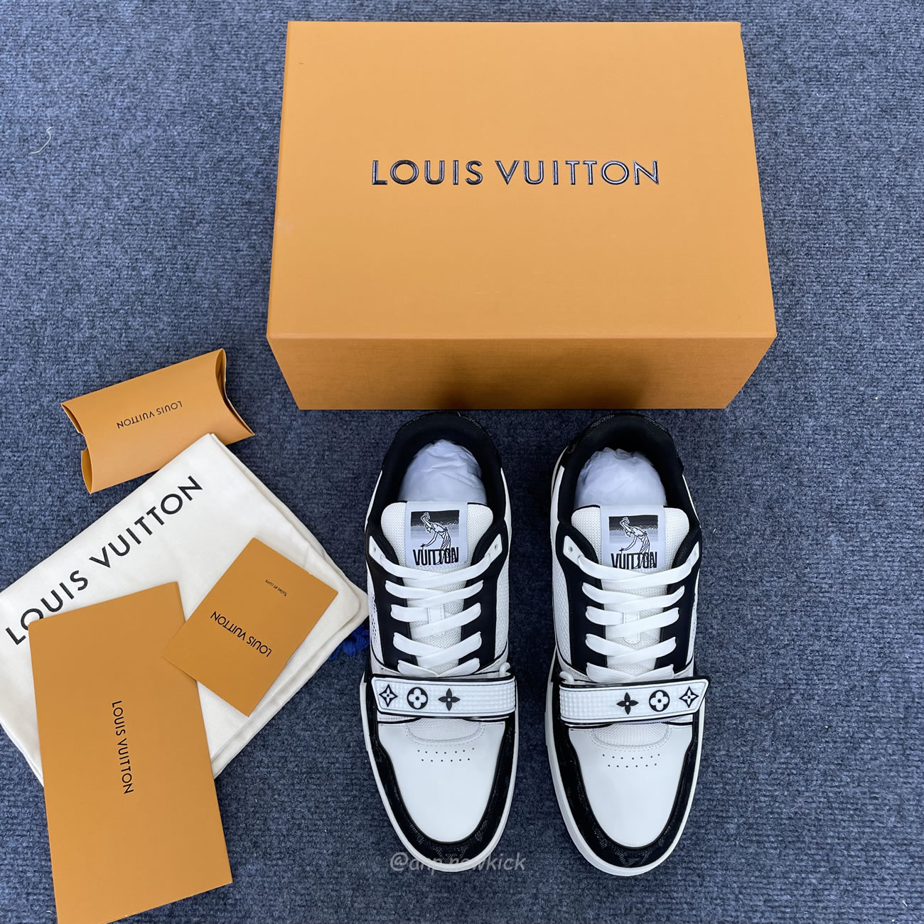 Louis Vuitton Lv Trainer Velcro Strap Monogram Denim Black White 1a9zau (7) - www.kitistry.com Louis Vuitton Lv Trainer Velcro Strap Monogram Denim Black White 1a9zau (7) - www.kitistry.com