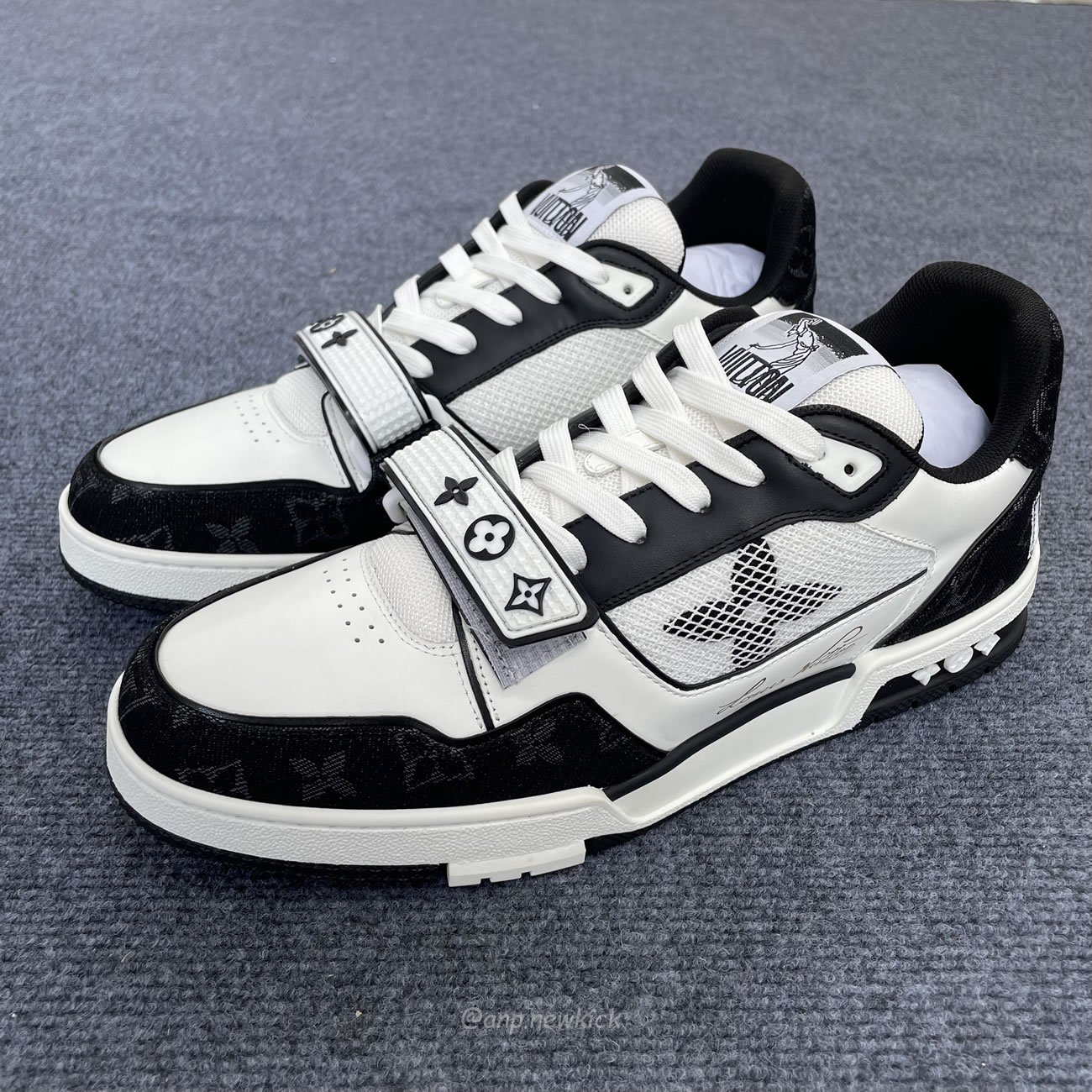 Louis Vuitton Lv Trainer Velcro Strap Monogram Denim Black White 1a9zau (9) - www.kitistry.com Louis Vuitton Lv Trainer Velcro Strap Monogram Denim Black White 1a9zau (9) - www.kitistry.com