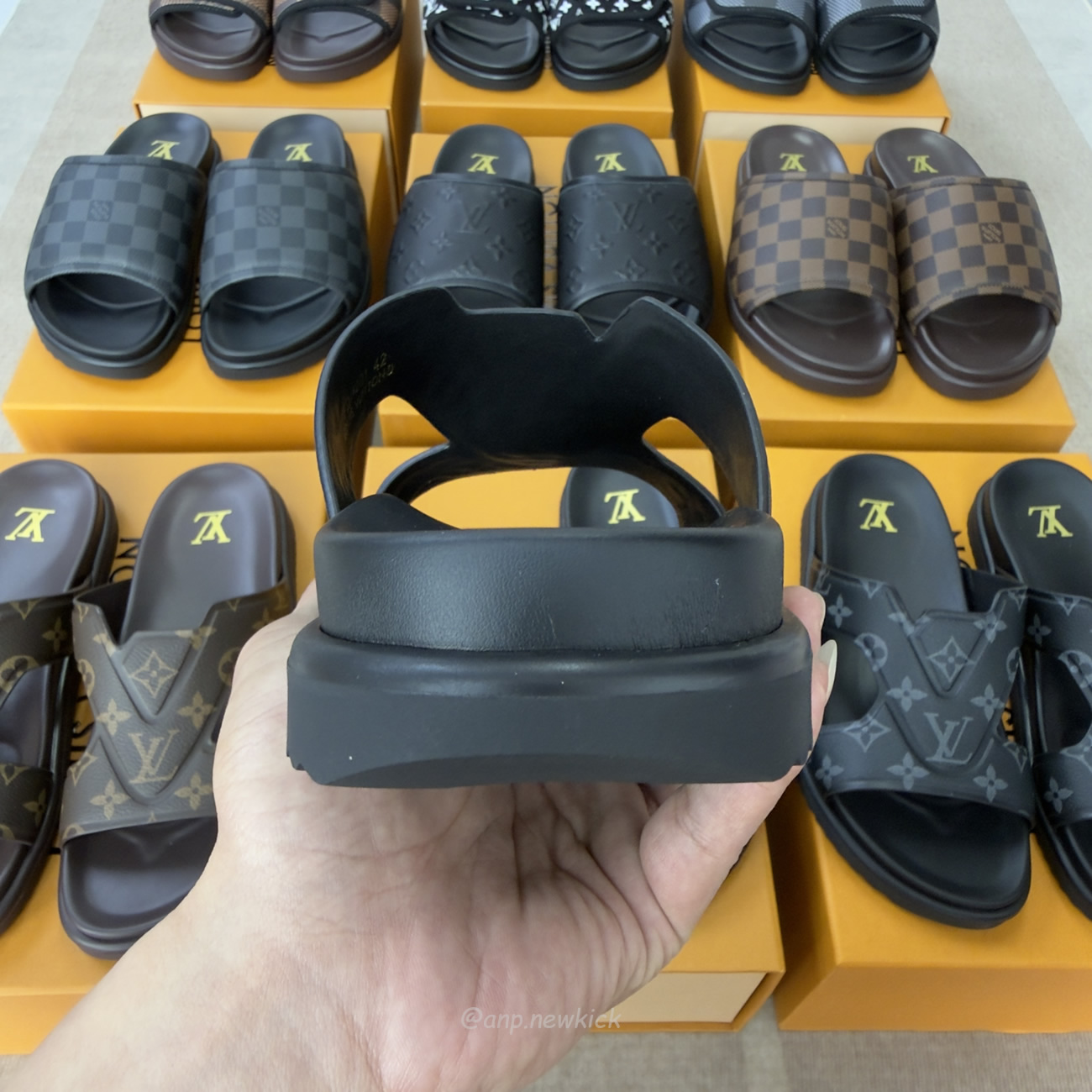 Louis Vuitton Lv Oasis (20) - www.kitistry.com Louis Vuitton Lv Oasis (20) - www.kitistry.com