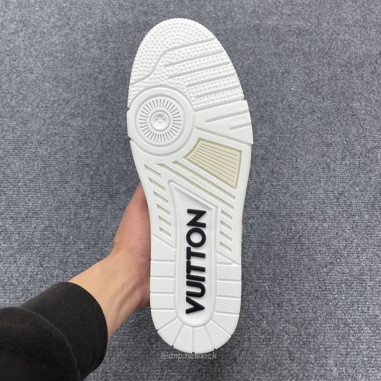 Louis Vuitton Lv Trainer Takashi Murakami White 1ahekg (5) - www.kitistry.com Louis Vuitton Lv Trainer Takashi Murakami White 1ahekg (5) - www.kitistry.com