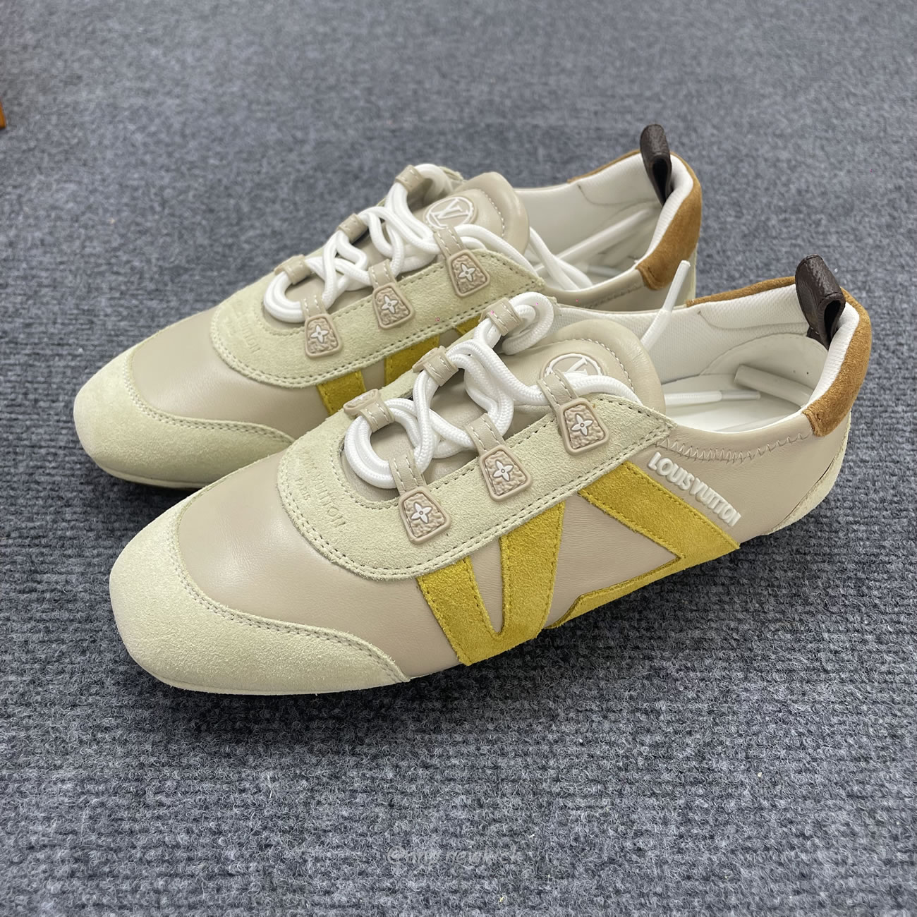Louis Vuitton Lv Sneakerina New Women Sneaker 1ahneu (10) - www.kitistry.com Louis Vuitton Lv Sneakerina New Women Sneaker 1ahneu (10) - www.kitistry.com