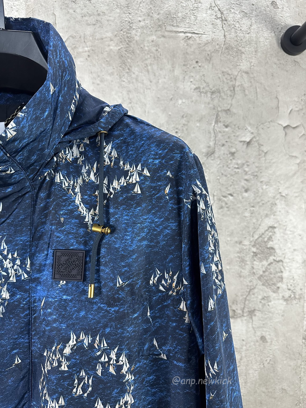 Louis Vuitton Monogram Printed Pattern Windbreaker 1ahv28 (5) - www.kitistry.com Louis Vuitton Monogram Printed Pattern Windbreaker 1ahv28 (5) - www.kitistry.com