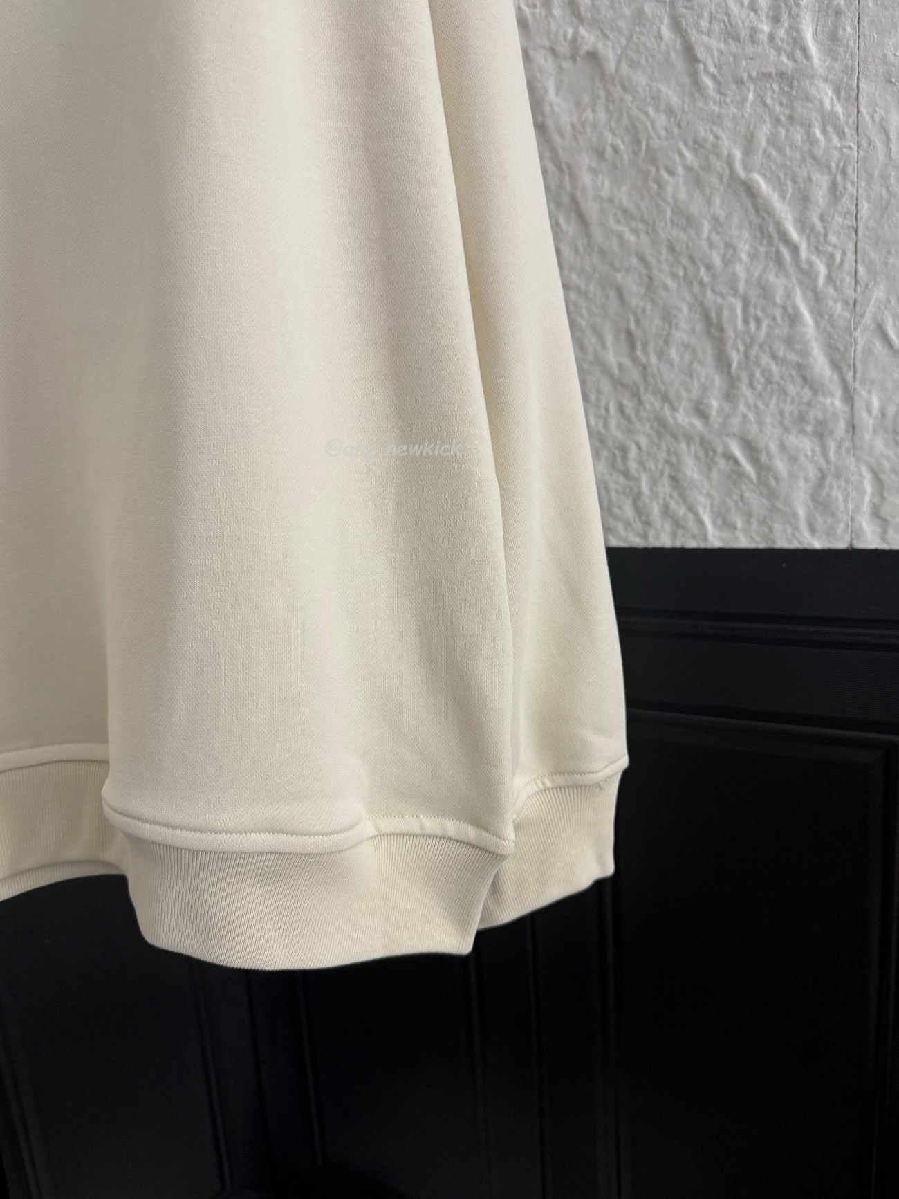 Louis Vuitton Embellished Half Zip Sweatshirt 1ahw30 (12) - www.kitistry.com Louis Vuitton Embellished Half Zip Sweatshirt 1ahw30 (12) - www.kitistry.com