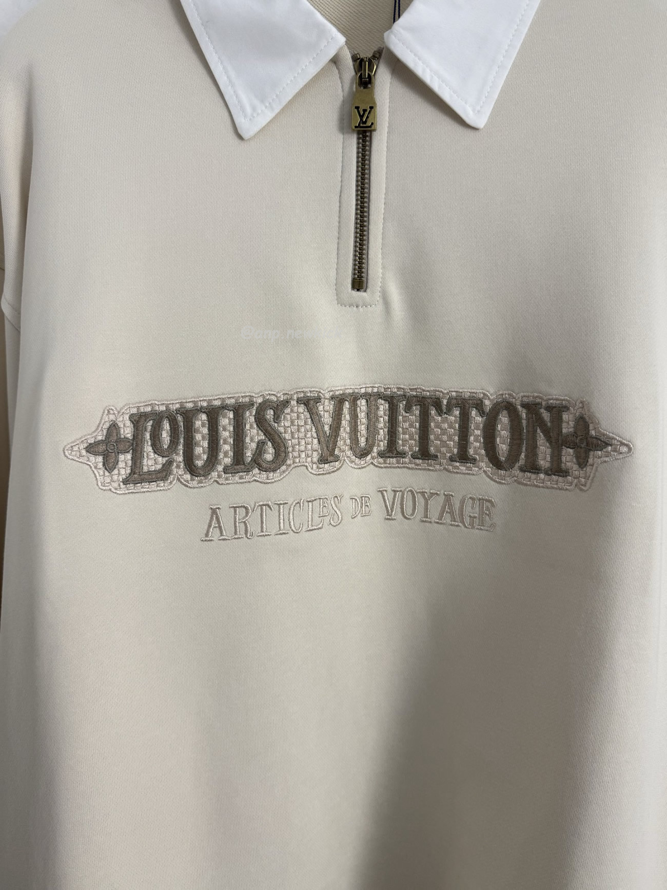 Louis Vuitton Embellished Half Zip Sweatshirt 1ahw30 (7) - www.kitistry.com Louis Vuitton Embellished Half Zip Sweatshirt 1ahw30 (7) - www.kitistry.com