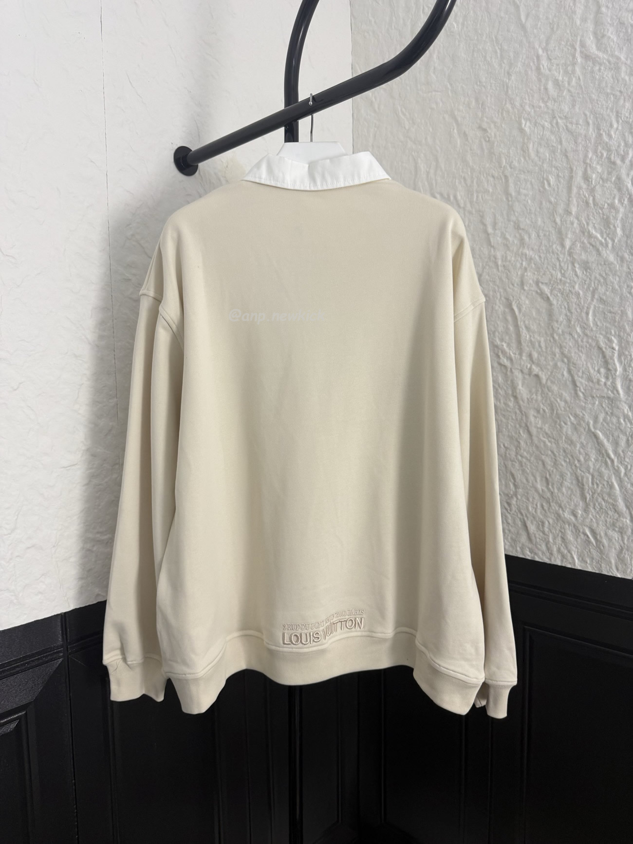 Louis Vuitton Embellished Half Zip Sweatshirt 1ahw30 (8) - www.kitistry.com Louis Vuitton Embellished Half Zip Sweatshirt 1ahw30 (8) - www.kitistry.com