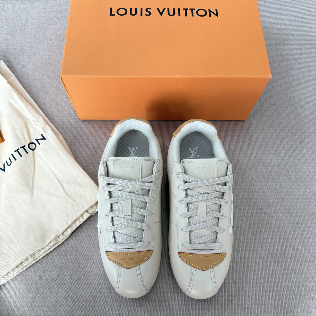 Louis Vuitton Lv Buttersoft Sneaker Beige 1aikj1 (6) - www.kitistry.com Louis Vuitton Lv Buttersoft Sneaker Beige 1aikj1 (6) - www.kitistry.com