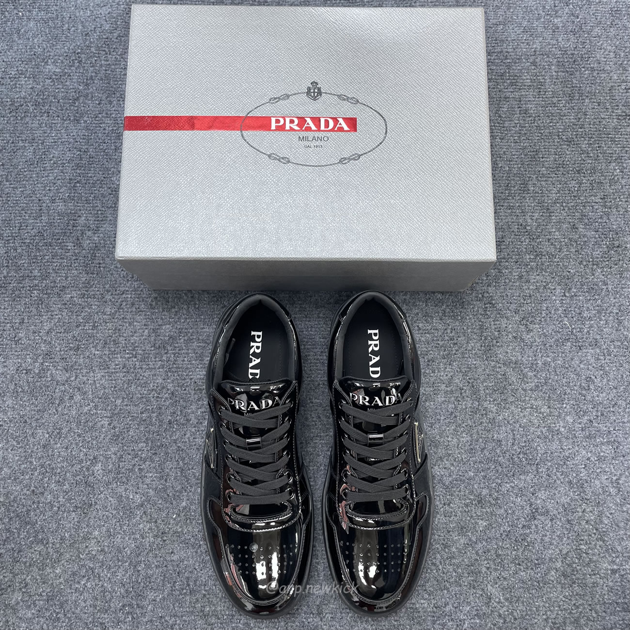 Prada Sneakers Mid Top Black Patent Leather 1e792m 069 F0002 F B030 (3) - www.kitistry.com Prada Sneakers Mid Top Black Patent Leather 1e792m 069 F0002 F B030 (3) - www.kitistry.com