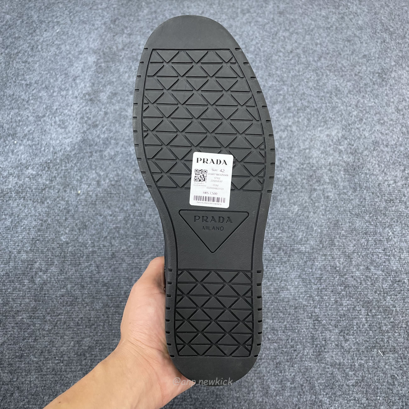 Prada Sneakers Mid Top Black Patent Leather 1e792m 069 F0002 F B030 (4) - www.kitistry.com Prada Sneakers Mid Top Black Patent Leather 1e792m 069 F0002 F B030 (4) - www.kitistry.com
