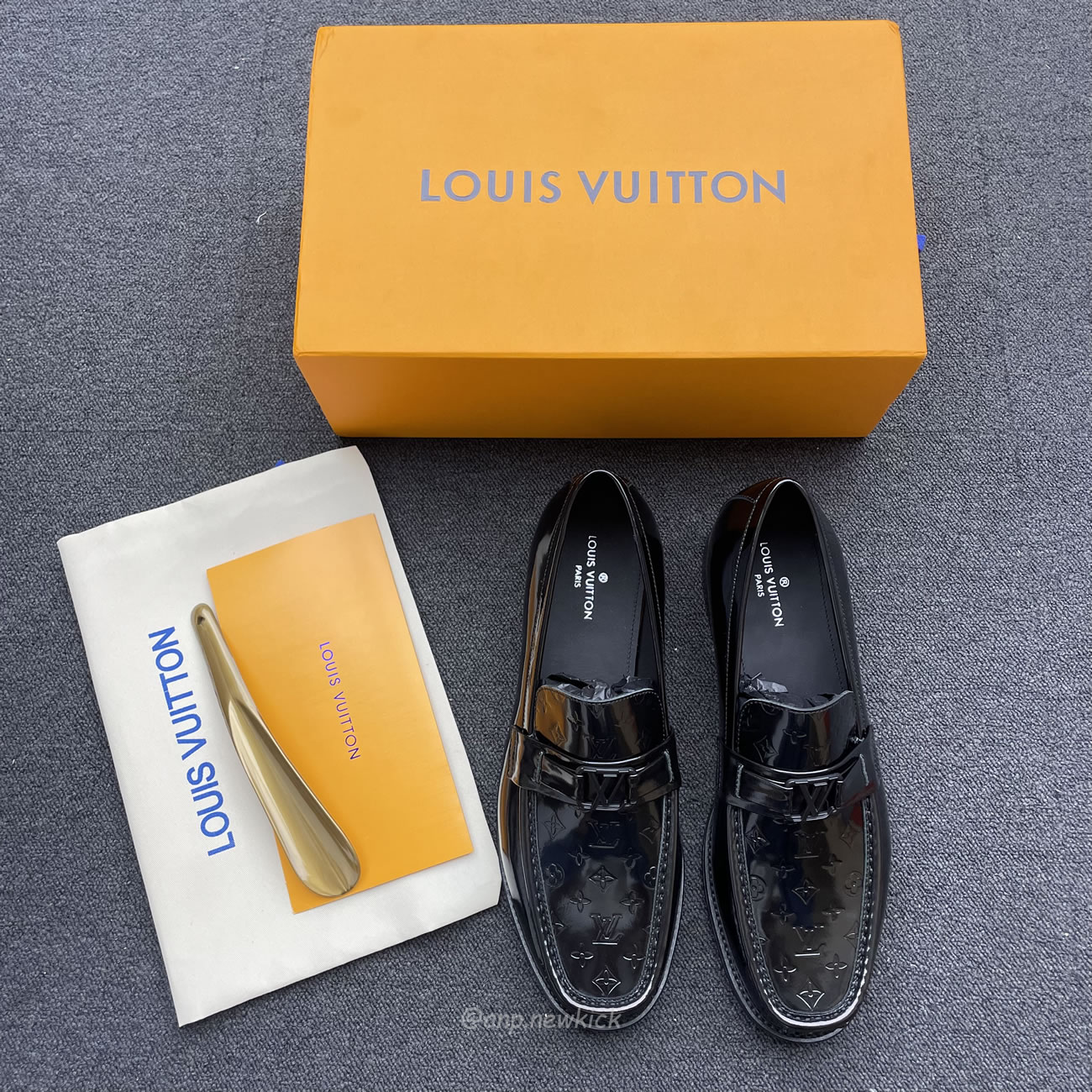 Louis Vuitton Spring Summer 2023 Major Loafers (9) - www.kitistry.com Louis Vuitton Spring Summer 2023 Major Loafers (9) - www.kitistry.com