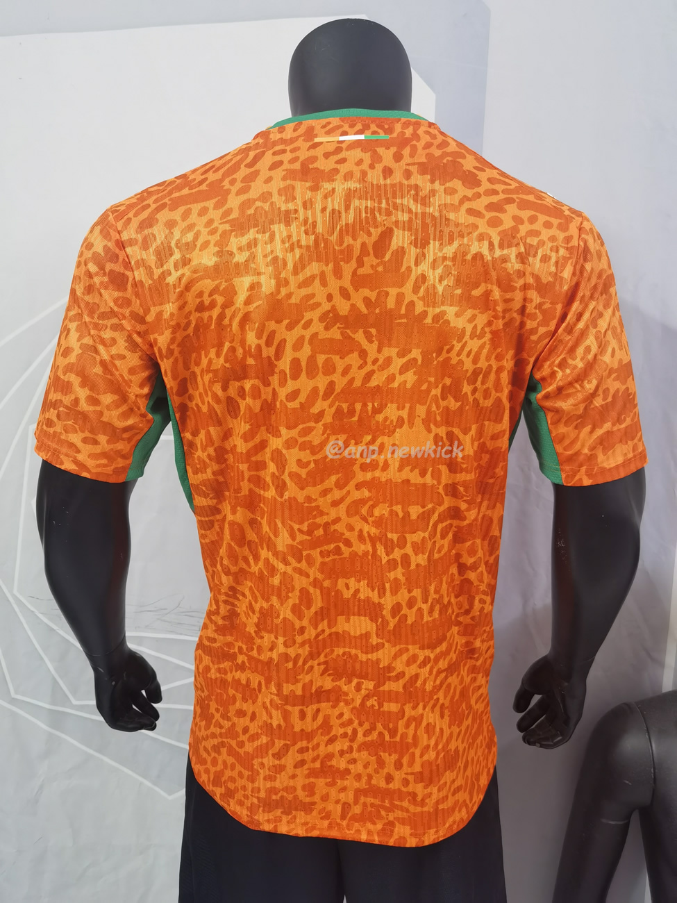 Ivory Coast (2) - www.kitistry.com