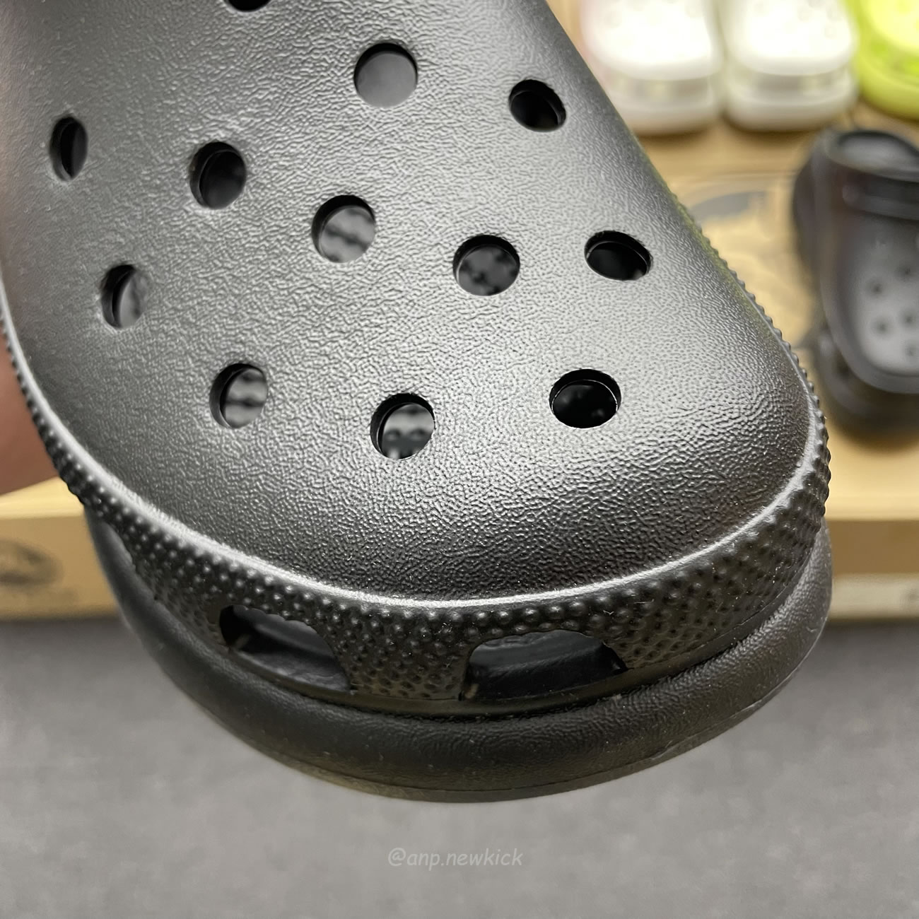 Crocs Classic Crush Clog Bone Multi Black White Green Blue Grey Red Green Dark Green Brown 207521 (12) - www.kitistry.com Crocs Classic Crush Clog Bone Multi Black White Green Blue Grey Red Green Dark Green Brown 207521 (12) - www.kitistry.com