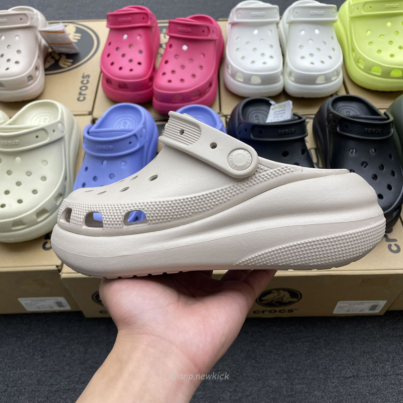 Crocs Classic Crush Clog Bone Multi Black White Green Blue Grey Red Green Dark Green Brown 207521 (14) - www.kitistry.com Crocs Classic Crush Clog Bone Multi Black White Green Blue Grey Red Green Dark Green Brown 207521 (14) - www.kitistry.com