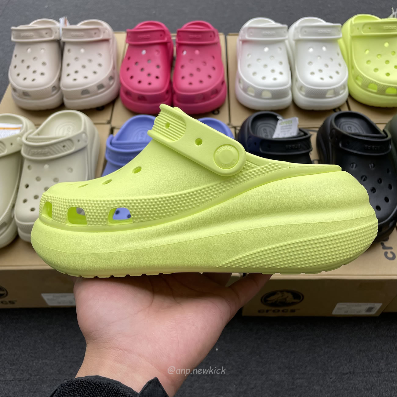 Crocs Classic Crush Clog Bone Multi Black White Green Blue Grey Red Green Dark Green Brown 207521 (15) - www.kitistry.com Crocs Classic Crush Clog Bone Multi Black White Green Blue Grey Red Green Dark Green Brown 207521 (15) - www.kitistry.com