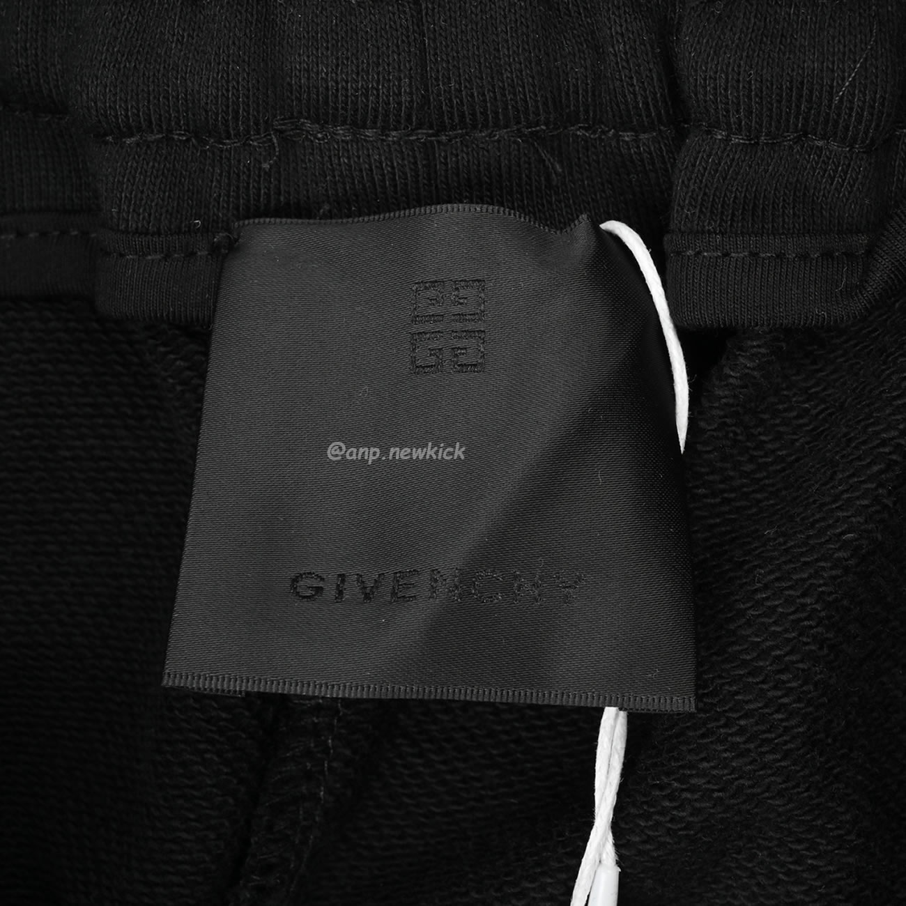 Givenchy 24ss Hand Drawn Logo Checkered Shorts (7) - www.kitistry.com Givenchy 24ss Hand Drawn Logo Checkered Shorts (7) - www.kitistry.com