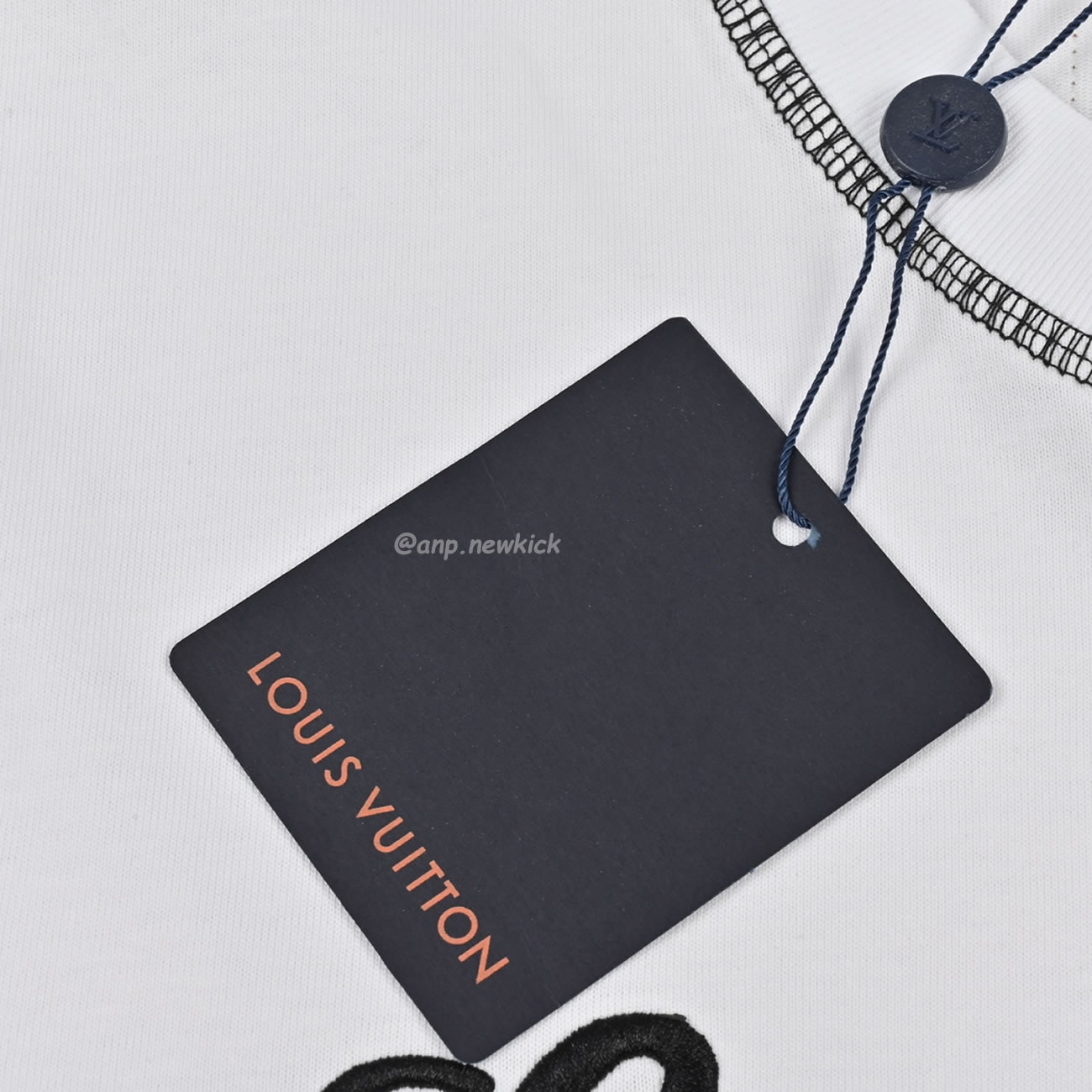 Louis Vuitton 24ss Stitching Cursive Embroidery Letters, Short Sleeves T Shirt (10) - www.kitistry.com Louis Vuitton 24ss Stitching Cursive Embroidery Letters, Short Sleeves T Shirt (10) - www.kitistry.com