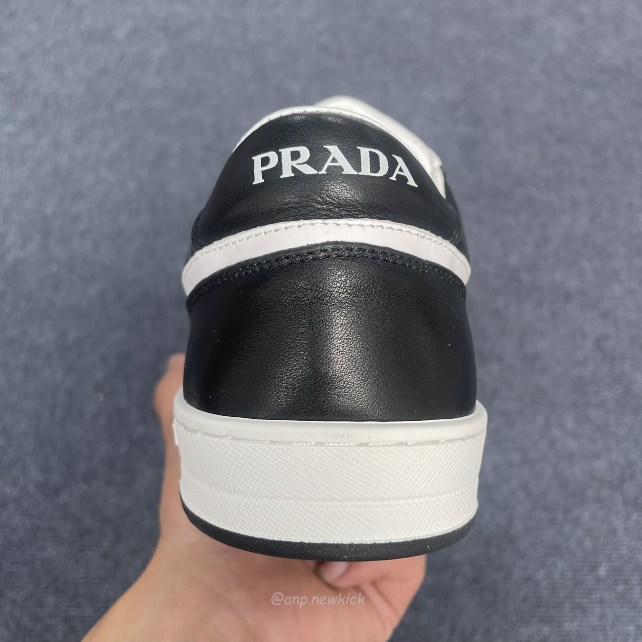 Prada Downtown Low Top Sneakers Leather White Black 2ee364 3lkg F0964 (4) - www.kitistry.com Prada Downtown Low Top Sneakers Leather White Black 2ee364 3lkg F0964 (4) - www.kitistry.com