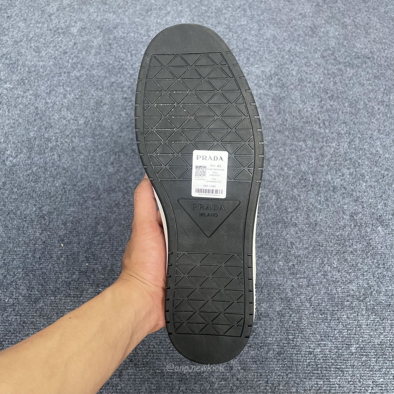 Prada Downtown Low Top Sneakers Leather White Black 2ee364 3lkg F0964 (6) - www.kitistry.com Prada Downtown Low Top Sneakers Leather White Black 2ee364 3lkg F0964 (6) - www.kitistry.com