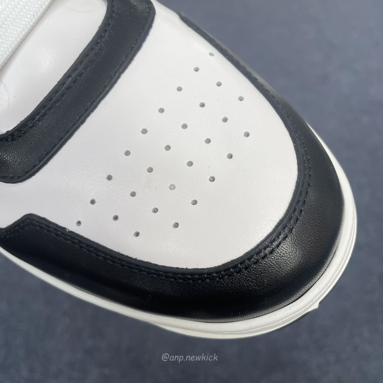 Prada Downtown Low Top Sneakers Leather White Black 2ee364 3lkg F0964 (9) - www.kitistry.com Prada Downtown Low Top Sneakers Leather White Black 2ee364 3lkg F0964 (9) - www.kitistry.com