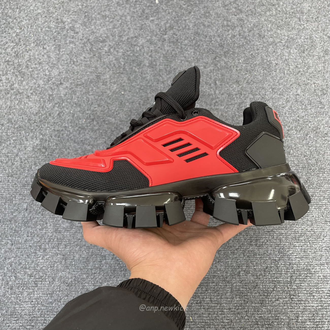 Prada Cloudbust Thunder Red Low Top Black 2eg293 3kzu (2) - www.kitistry.com Prada Cloudbust Thunder Red Low Top Black 2eg293 3kzu (2) - www.kitistry.com