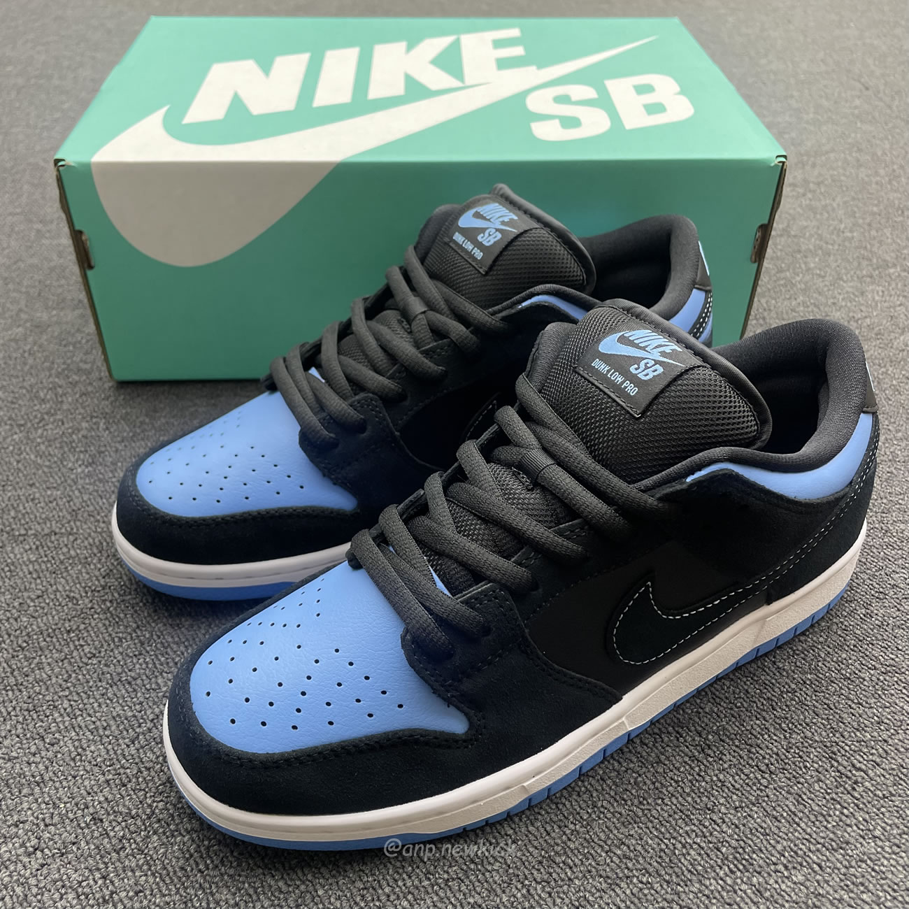 Nike Sb Dunk Low Black University Blue 304292 048 (5) - www.kitistry.com Nike Sb Dunk Low Black University Blue 304292 048 (5) - www.kitistry.com