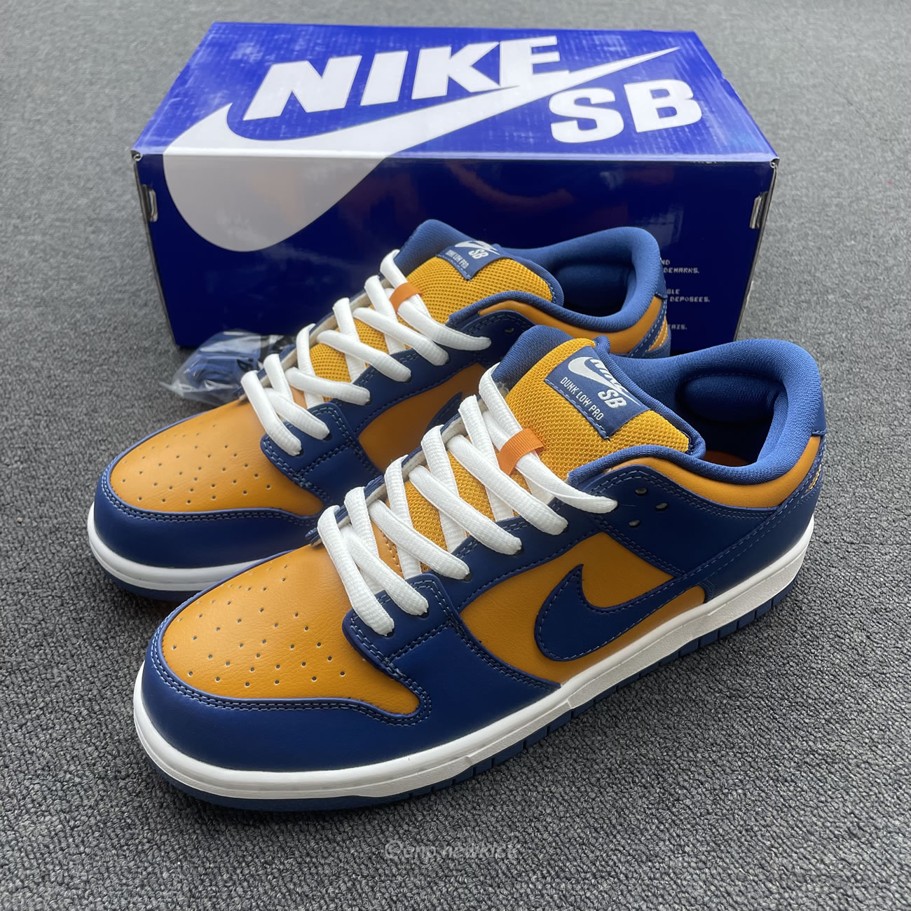 Nike Sb Dunk Low Sunset French Blue 304292 704 (10) - www.kitistry.com Nike Sb Dunk Low Sunset French Blue 304292 704 (10) - www.kitistry.com