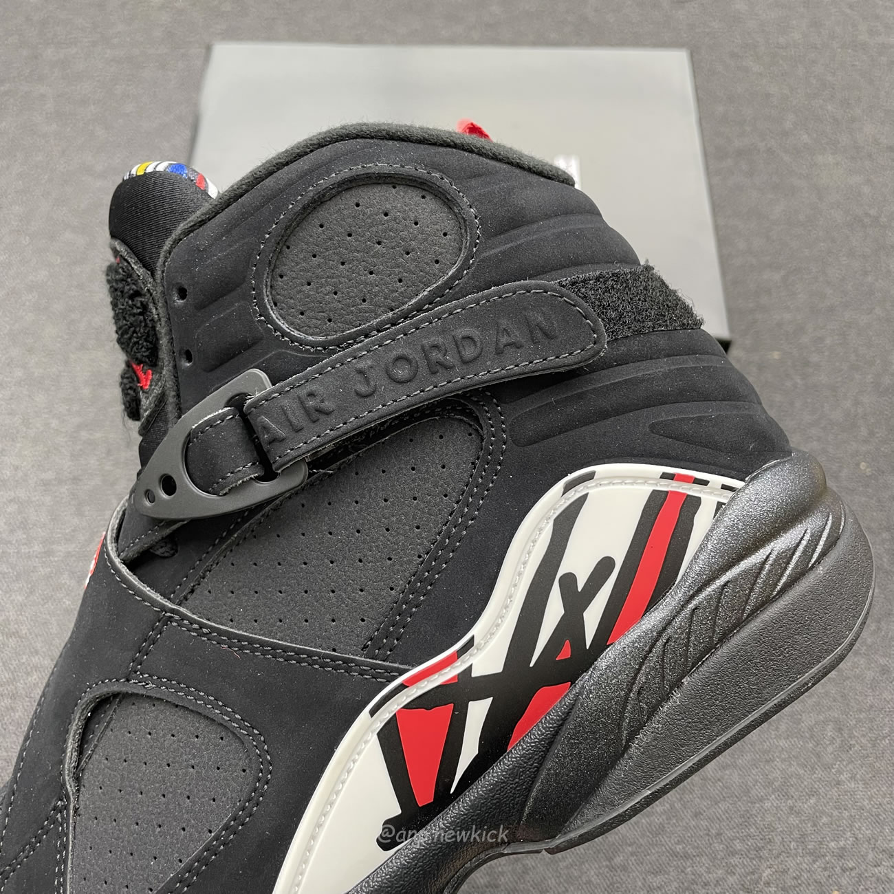 Air Jordan 8 Retro Playoffs 2023 305381 062 (16) - www.kitistry.com Air Jordan 8 Retro Playoffs 2023 305381 062 (16) - www.kitistry.com