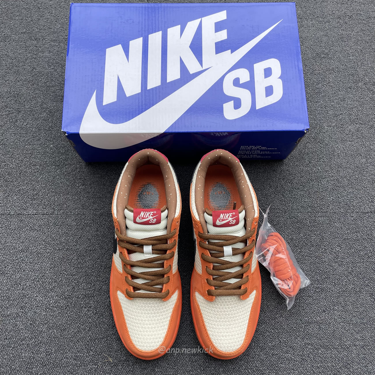 Nike Sb Dunk Low Top Ramen 313170 101 (7) - www.kitistry.com Nike Sb Dunk Low Top Ramen 313170 101 (7) - www.kitistry.com