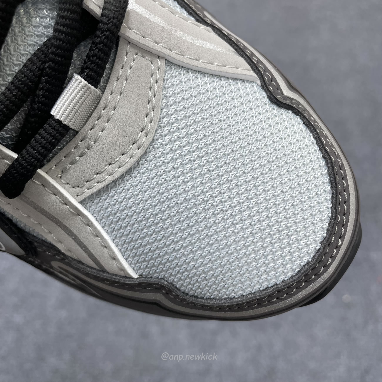 Dior B30 Anthracite Grey 3sn279zra H868 (8) - www.kitistry.com Dior B30 Anthracite Grey 3sn279zra H868 (8) - www.kitistry.com