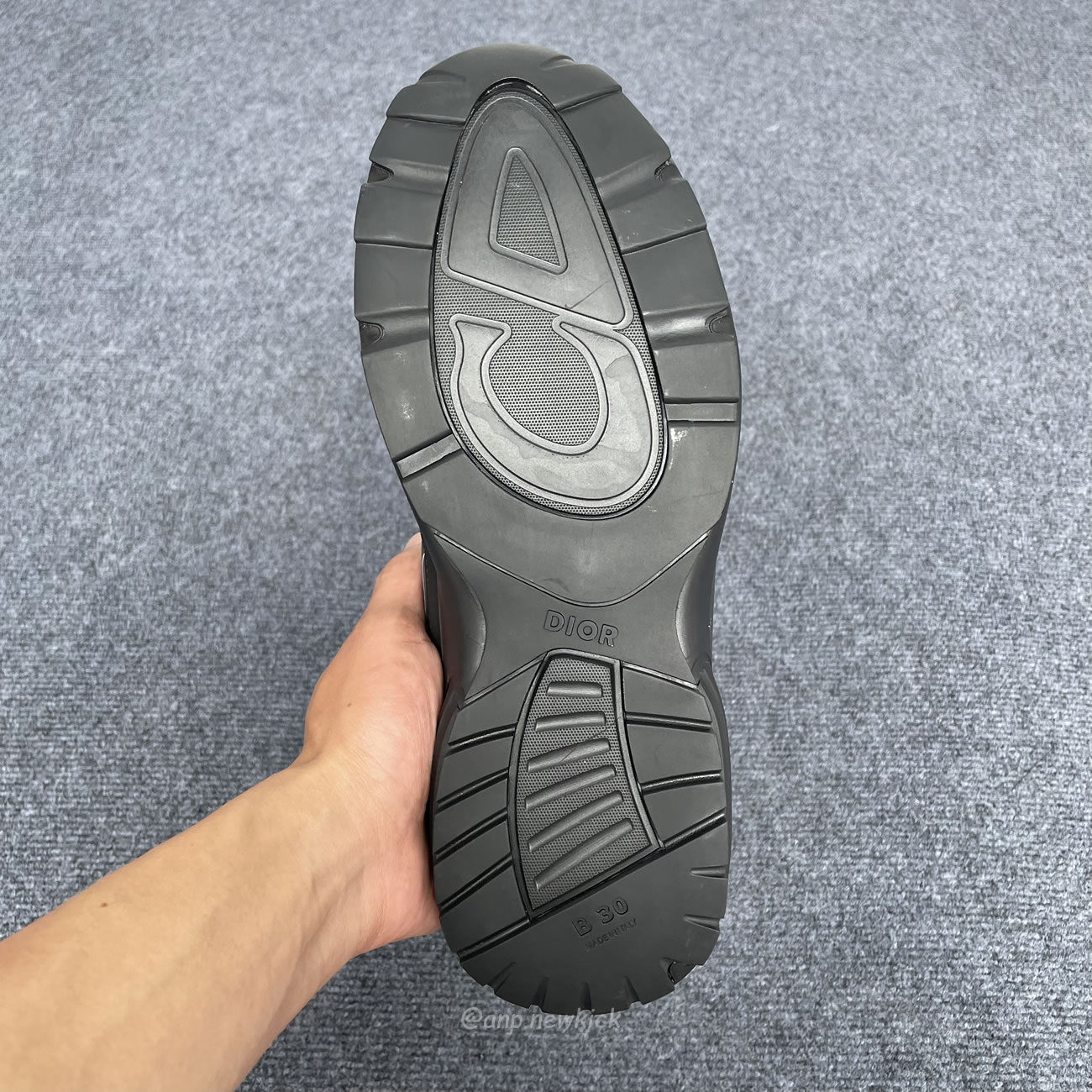 Dior B30 Triple Black 3sn279zrf H900 (14) - www.kitistry.com Dior B30 Triple Black 3sn279zrf H900 (14) - www.kitistry.com