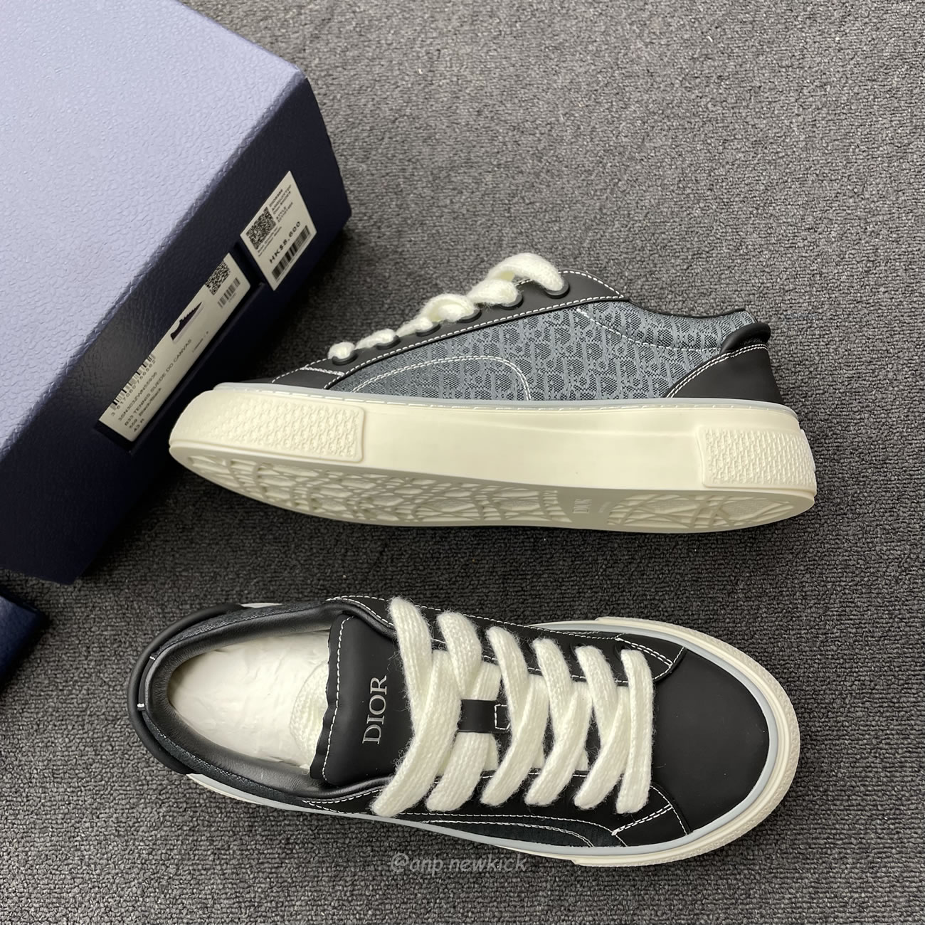 Dior B33 Sneaker Black Smooth Calfskin Oblique Jacquard 3sn303zwn55936 (8) - www.kitistry.com Dior B33 Sneaker Black Smooth Calfskin Oblique Jacquard 3sn303zwn55936 (8) - www.kitistry.com