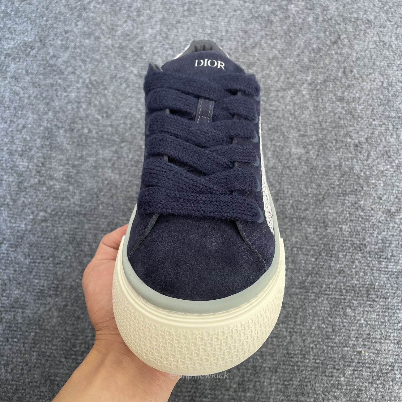 Dior B33 Sneaker Navy Blue Oblique Jacquard 3sn303zwn H559 (4) - www.kitistry.com Dior B33 Sneaker Navy Blue Oblique Jacquard 3sn303zwn H559 (4) - www.kitistry.com