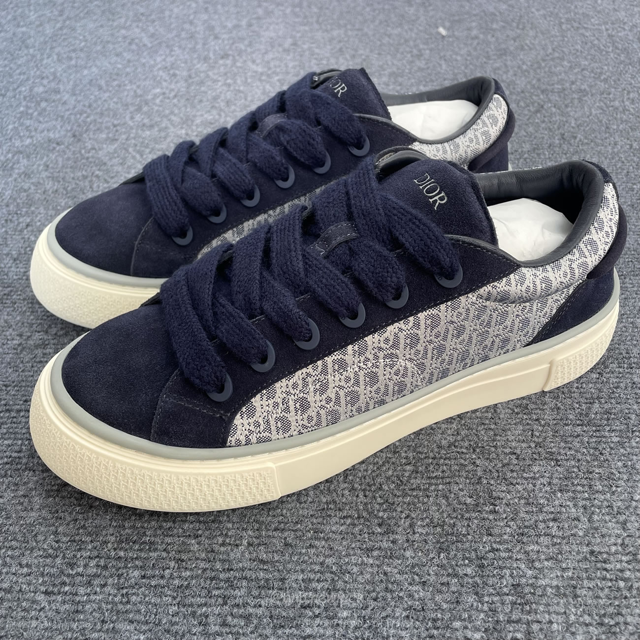 Dior B33 Sneaker Navy Blue Oblique Jacquard 3sn303zwn H559 (9) - www.kitistry.com Dior B33 Sneaker Navy Blue Oblique Jacquard 3sn303zwn H559 (9) - www.kitistry.com
