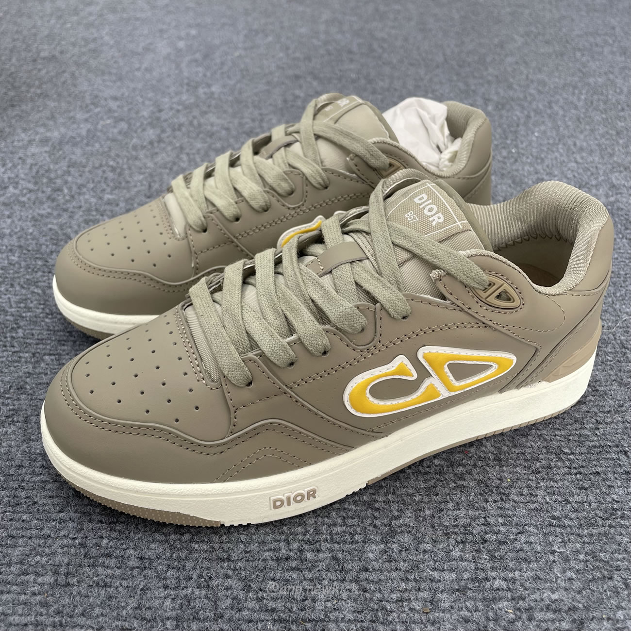 Dior X Stone Island B57 Low Sneaker Gray Yellow Blue Red 3sn318zdl H822 (2) - www.kitistry.com Dior X Stone Island B57 Low Sneaker Gray Yellow Blue Red 3sn318zdl H822 (2) - www.kitistry.com