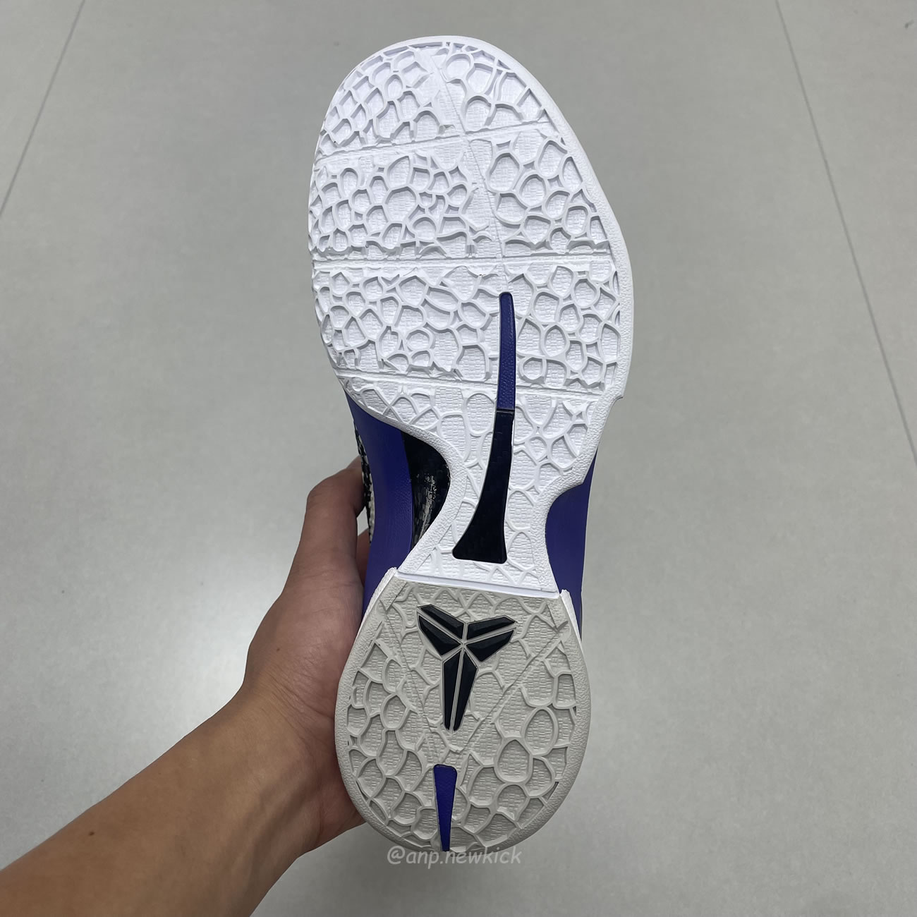 Nike Kobe 6 Concord 429659 100 (3) - www.kitistry.com Nike Kobe 6 Concord 429659 100 (3) - www.kitistry.com