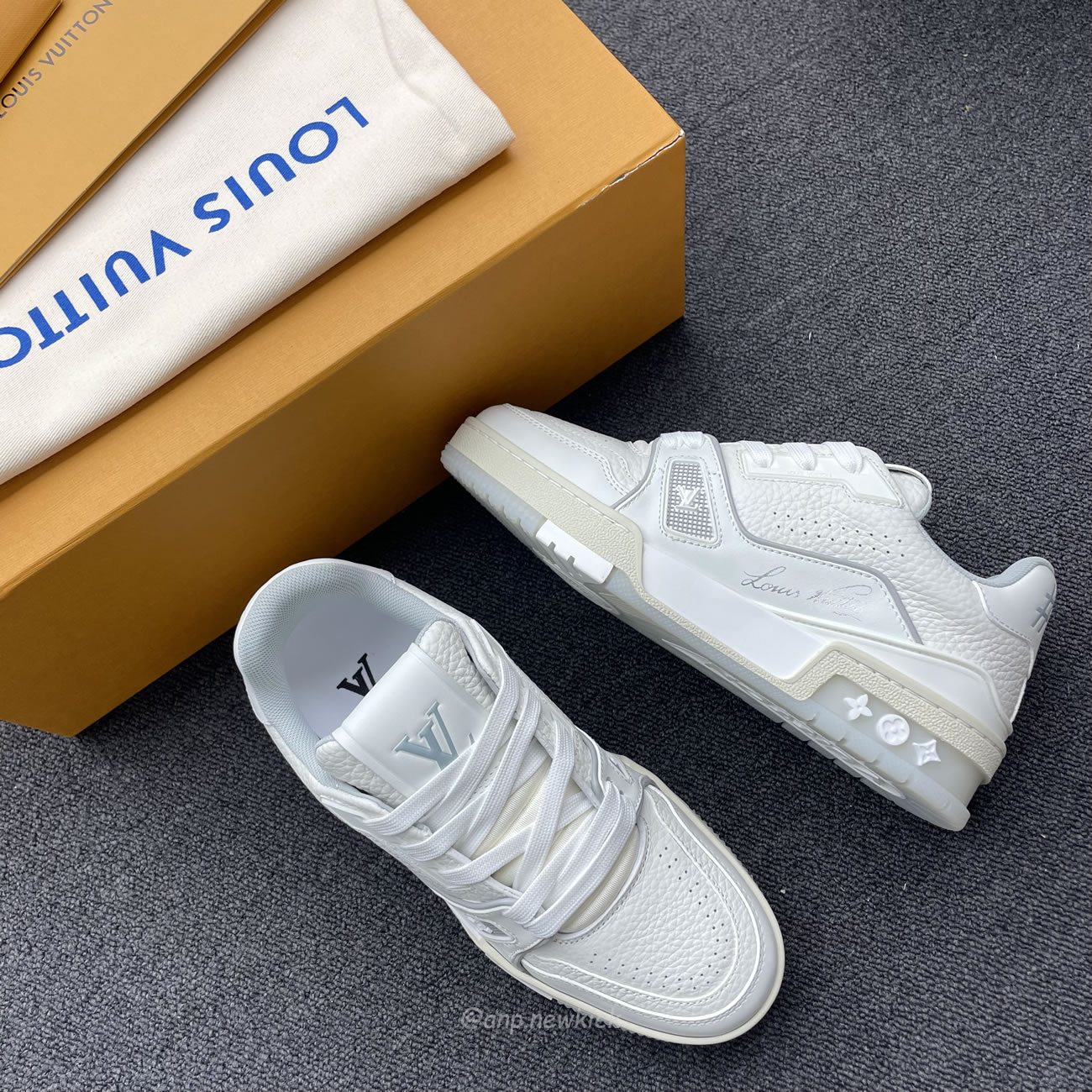 Louis Vuitton Trainer White Signature 51bcolre (3) - www.kitistry.com Louis Vuitton Trainer White Signature 51bcolre (3) - www.kitistry.com