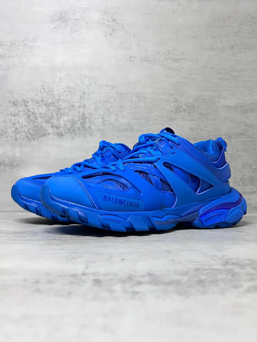 Balenciaga Track Screen Blue 542023 W2la1 4000 (7) - www.kitistry.com Balenciaga Track Screen Blue 542023 W2la1 4000 (7) - www.kitistry.com