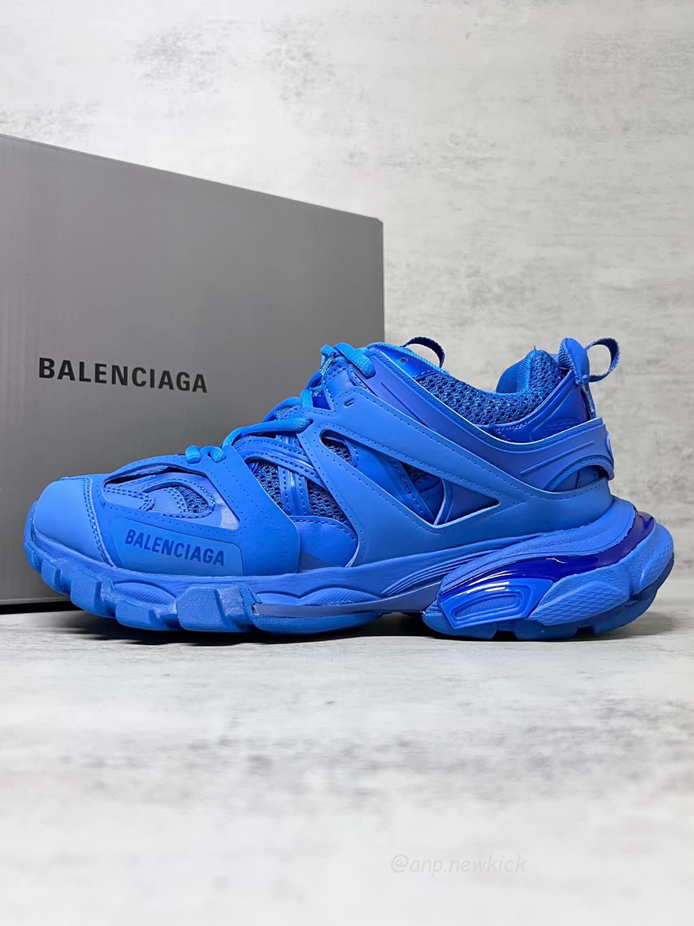 Balenciaga Track Screen Blue 542023 W2la1 4000 (9) - www.kitistry.com Balenciaga Track Screen Blue 542023 W2la1 4000 (9) - www.kitistry.com