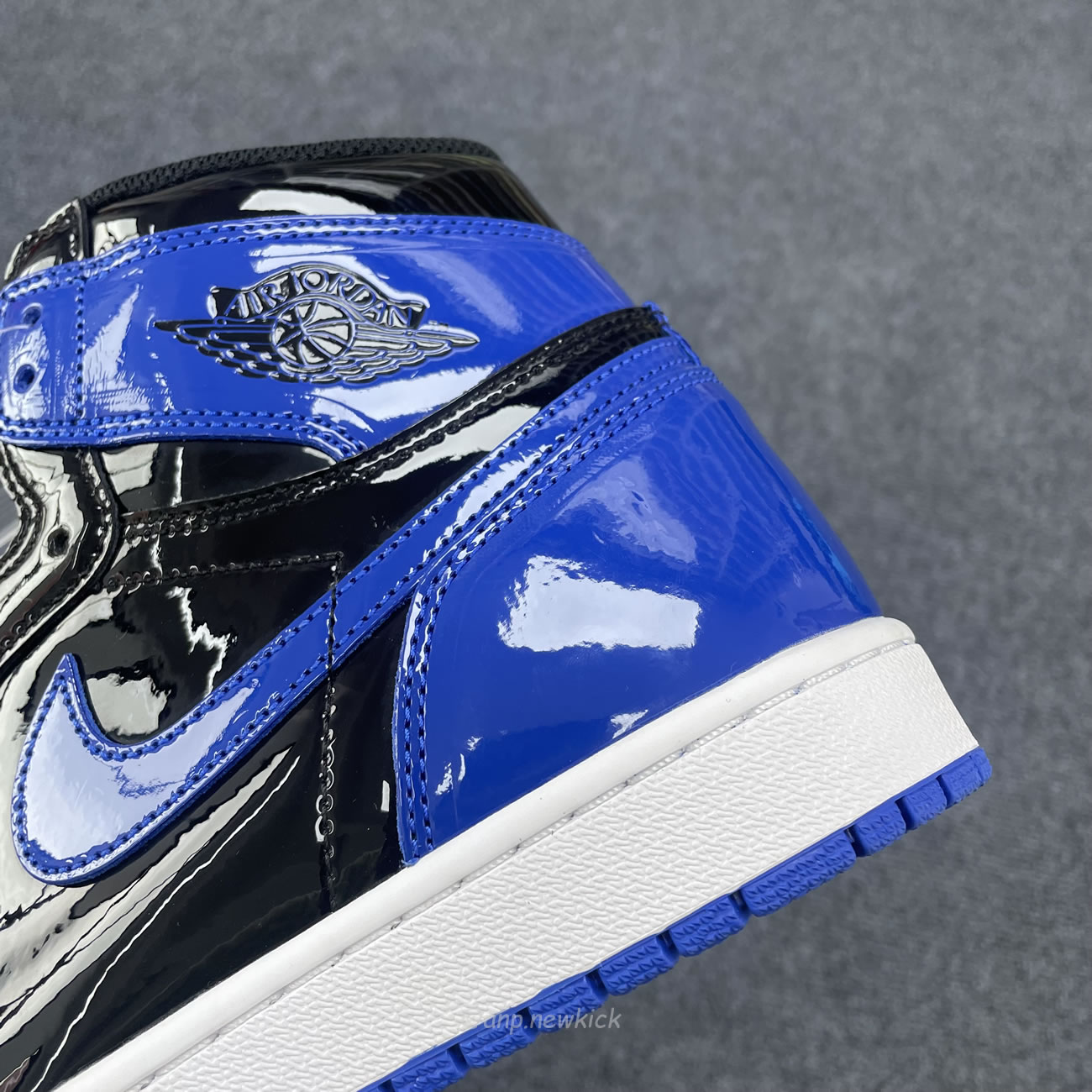 Air Jordan 1 Retro High Og Patent Royal 555088 404 (7) - www.kitistry.com Air Jordan 1 Retro High Og Patent Royal 555088 404 (7) - www.kitistry.com