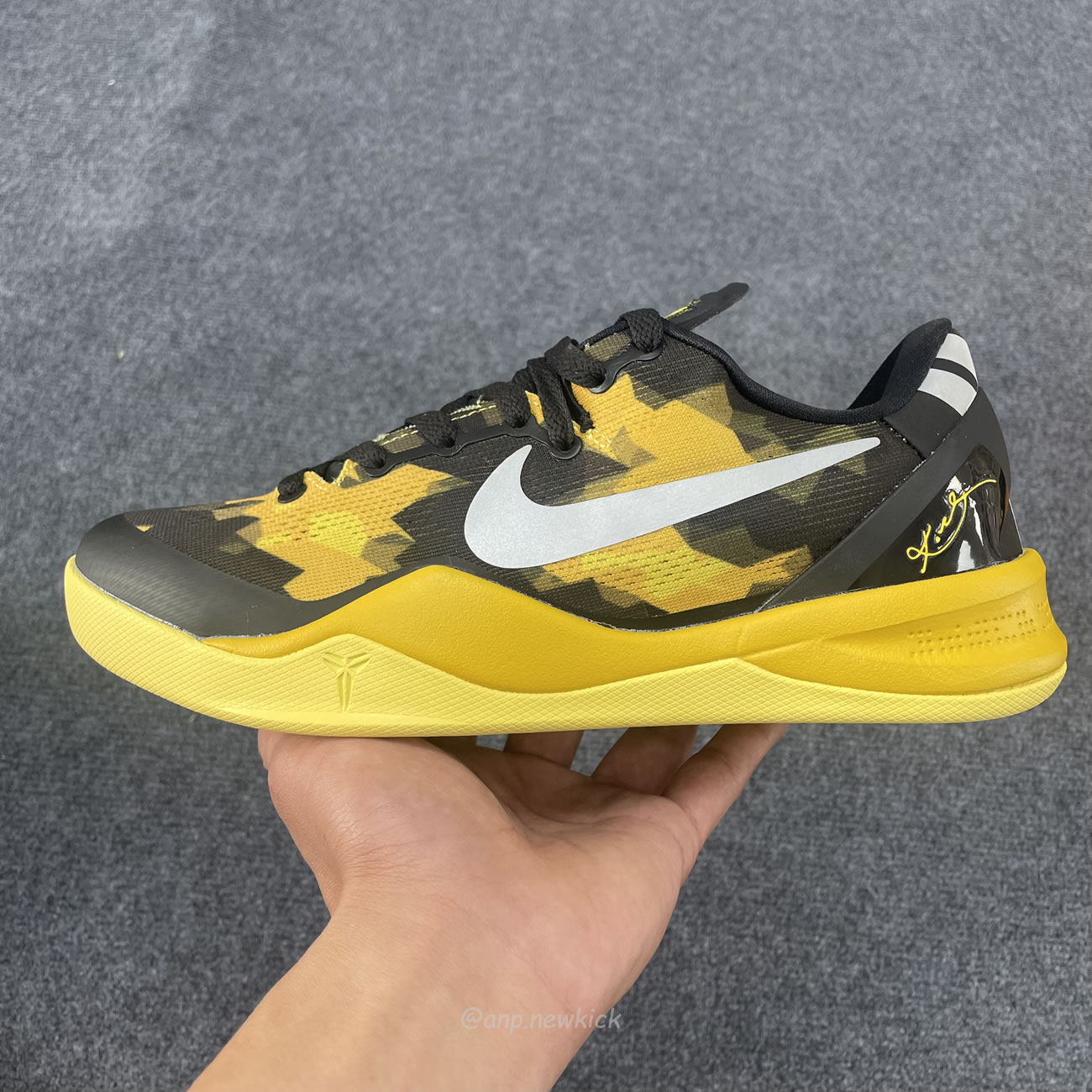 Nike Kobe 8 Xdr Black Yellow 555286‑077 (8) - www.kitistry.com Nike Kobe 8 Xdr Black Yellow 555286‑077 (8) - www.kitistry.com