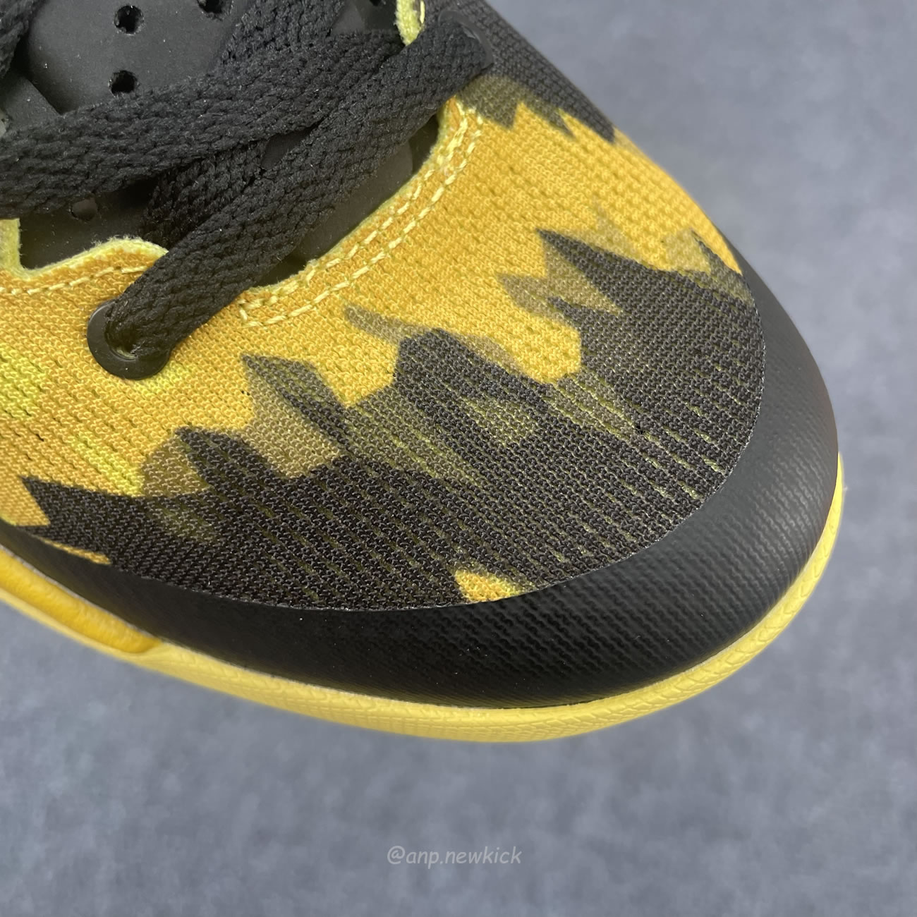 Nike Kobe 8 Xdr Black Yellow 555286‑077 (9) - www.kitistry.com Nike Kobe 8 Xdr Black Yellow 555286‑077 (9) - www.kitistry.com