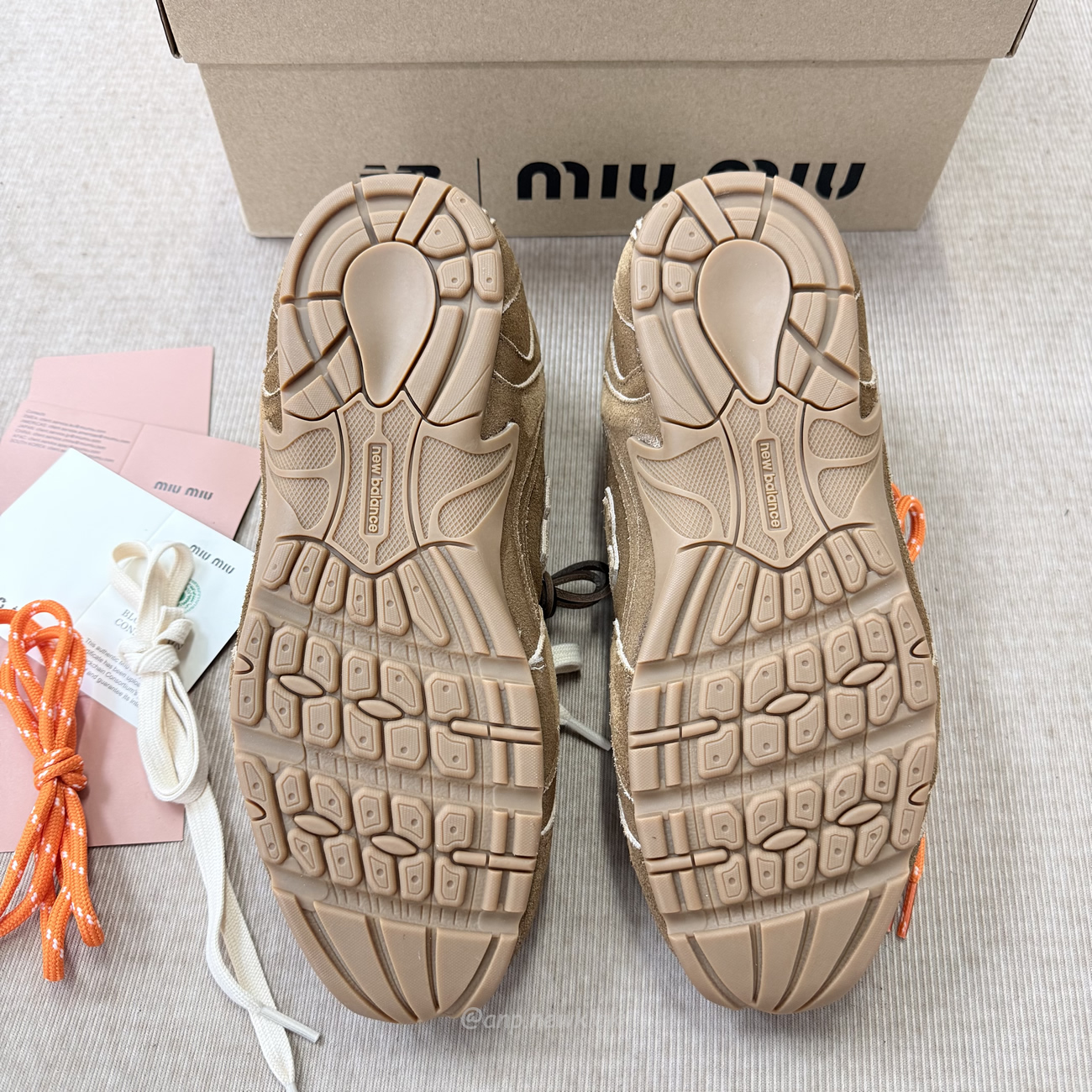 New Balance X Miu Miu 530 Sl Cinnamon 5e165e Z5o F0401 F D005 (9) - www.kitistry.com New Balance X Miu Miu 530 Sl Cinnamon 5e165e Z5o F0401 F D005 (9) - www.kitistry.com