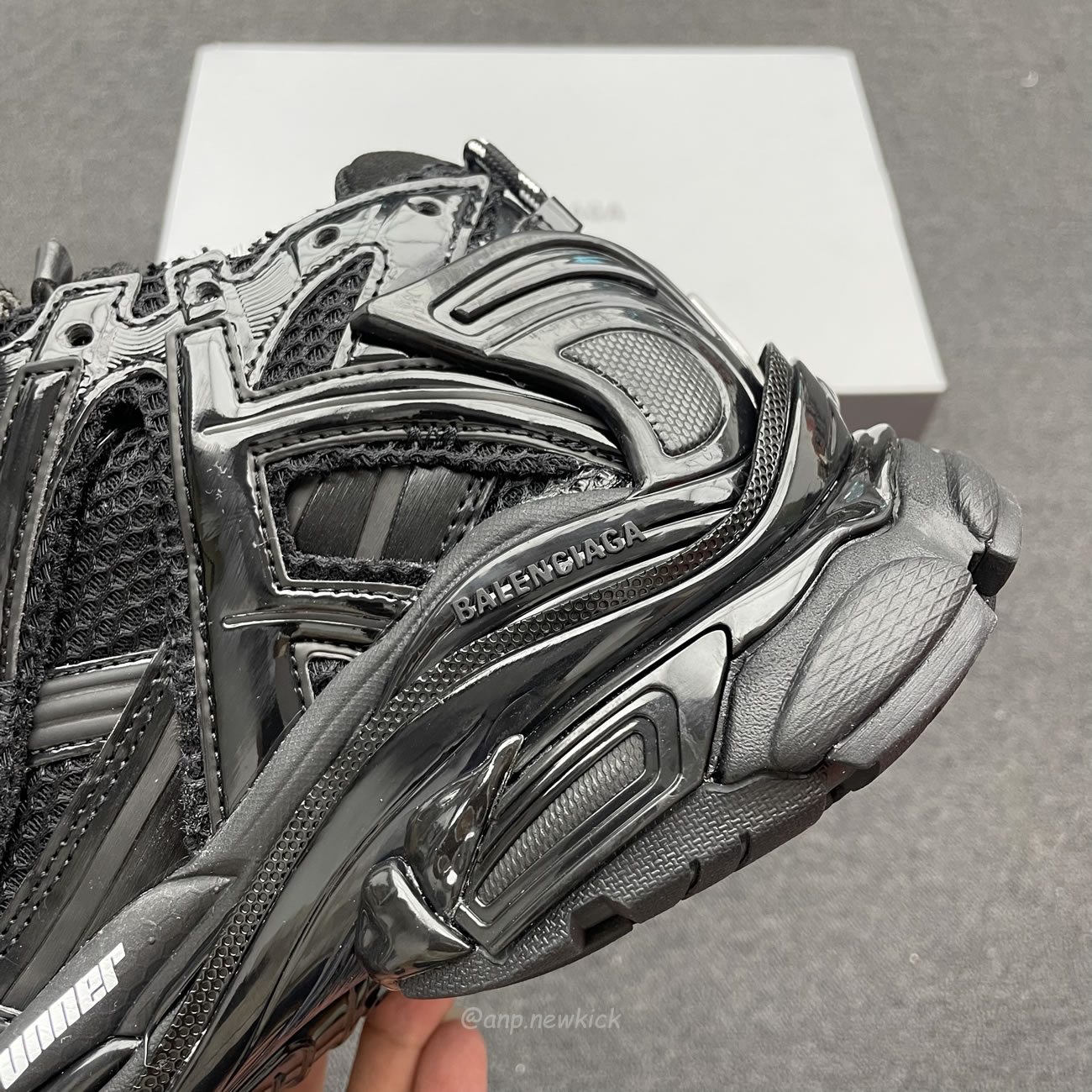 Balenciaga Runner Black 677403w3rb11000 (5) - www.kitistry.com Balenciaga Runner Black 677403w3rb11000 (5) - www.kitistry.com