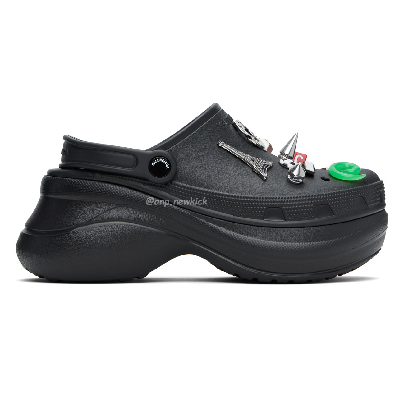Balenciaga X Crocs Mule Black Silvery Multicolor Jibbitz Womens 720762 W0fow 1000 (3) - www.kitistry.com Balenciaga X Crocs Mule Black Silvery Multicolor Jibbitz Womens 720762 W0fow 1000 (3) - www.kitistry.com
