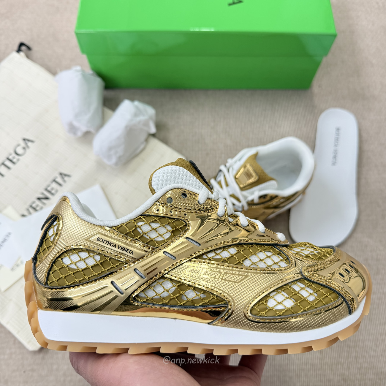 Bottega Veneta Orbit Sneaker Gold 741357 V2x40 7043 (3) - www.kitistry.com Bottega Veneta Orbit Sneaker Gold 741357 V2x40 7043 (3) - www.kitistry.com