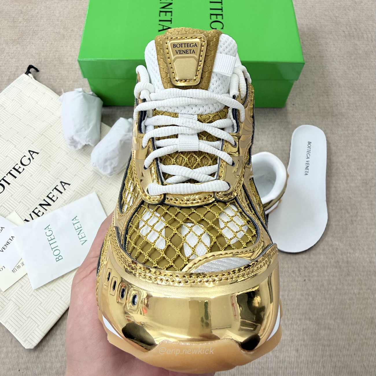 Bottega Veneta Orbit Sneaker Gold 741357 V2x40 7043 (8) - www.kitistry.com Bottega Veneta Orbit Sneaker Gold 741357 V2x40 7043 (8) - www.kitistry.com