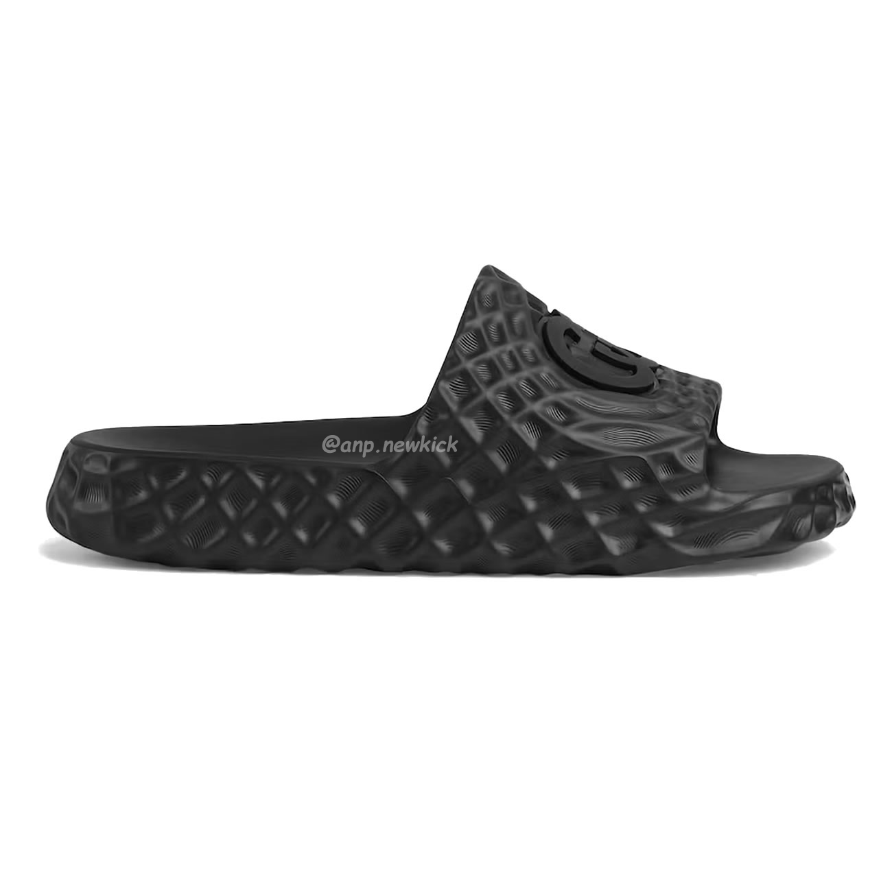 Gucci Slide Sandal Interlocking G Water Ripples 770801 J8710 1000 (9) - www.kitistry.com Gucci Slide Sandal Interlocking G Water Ripples 770801 J8710 1000 (9) - www.kitistry.com