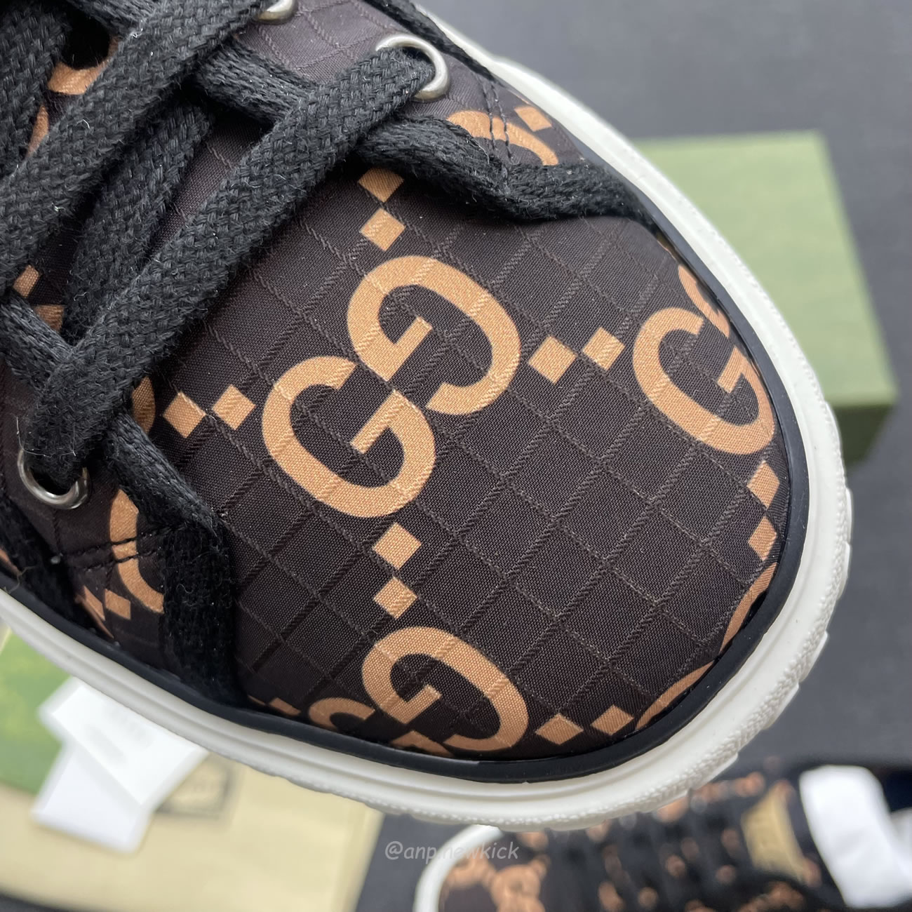 Gucci Ripstop Tennis Brown 771461 Factd 8644 (10) - www.kitistry.com Gucci Ripstop Tennis Brown 771461 Factd 8644 (10) - www.kitistry.com