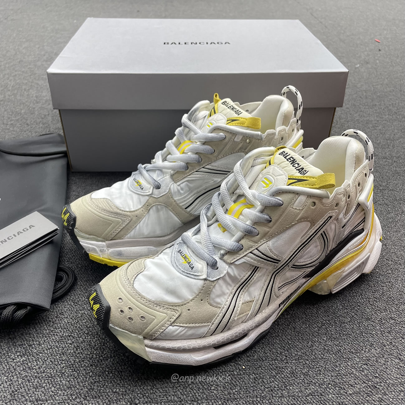 Balenciaga Runner Nylon Grey White Yellow Womens 772774 W3rny 9170 (8) - www.kitistry.com Balenciaga Runner Nylon Grey White Yellow Womens 772774 W3rny 9170 (8) - www.kitistry.com
